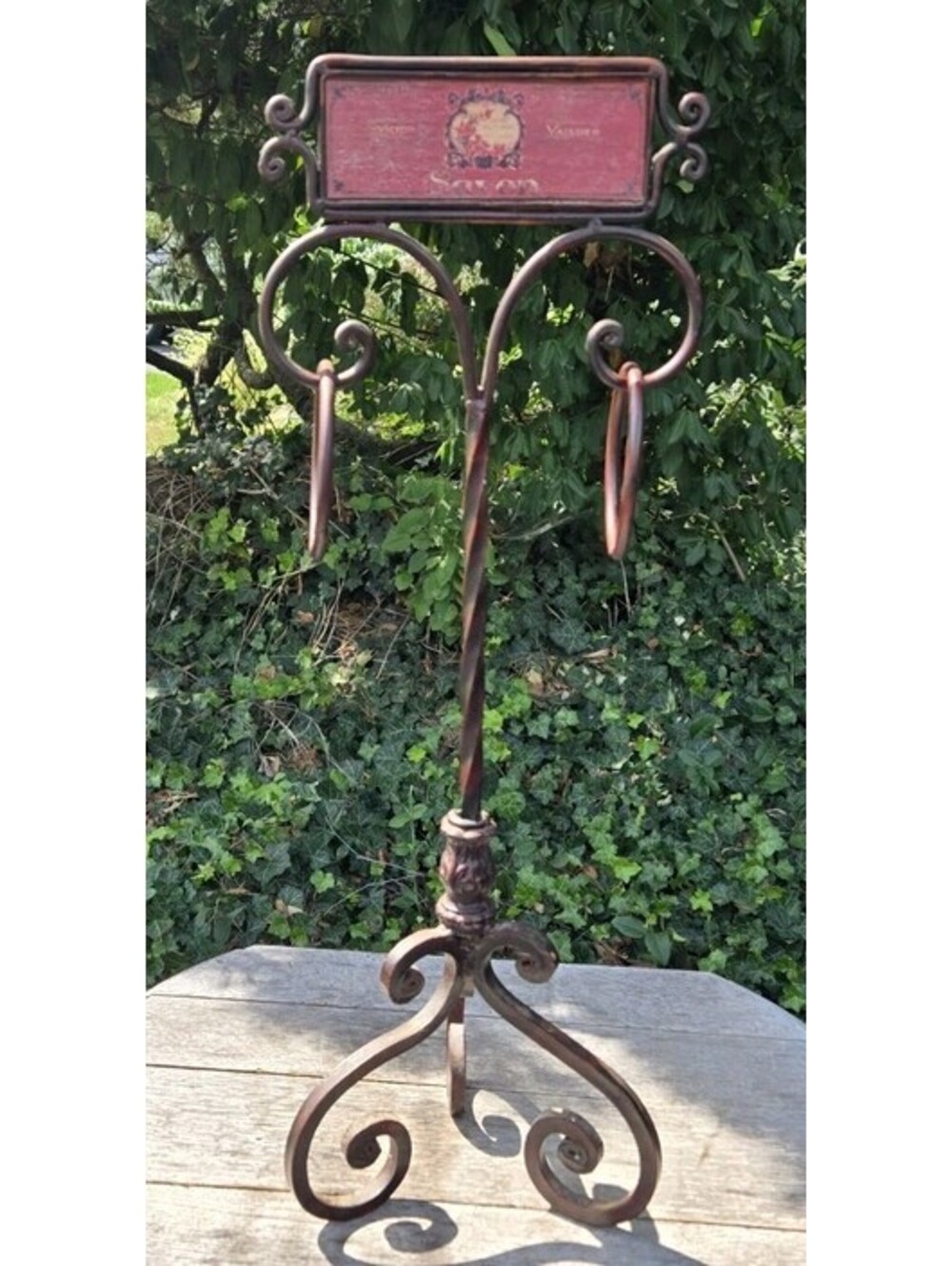 Vintage Guest Bathroom Hand Towel Wrought Iron Holder Countertop Or Floor 27"X9"